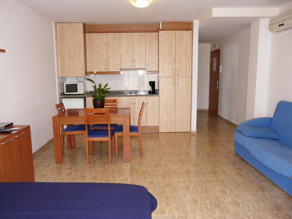 Apart Hotels Mar Blava Cubelles Kamer foto